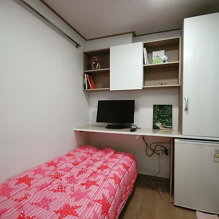 Lottetower Rainbow House Hotel Seul Exterior foto
